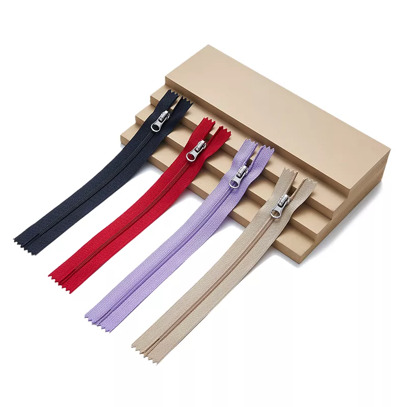 Blixtlås i standard nylon